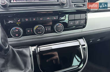Минивэн Volkswagen Caravelle 2019 в 