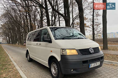 Минивэн Volkswagen Caravelle 2006 в Полтаве