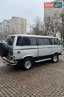 Минивэн Volkswagen Caravelle 1991 в Киеве