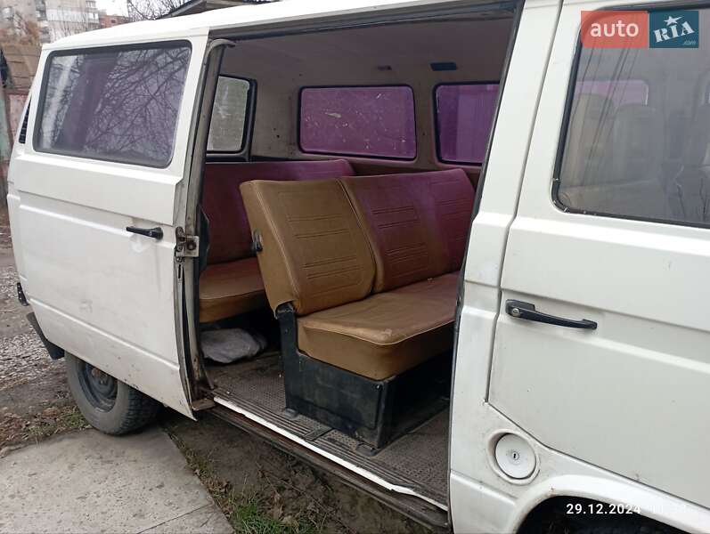 Минивэн Volkswagen Caravelle 1987 в Сумах