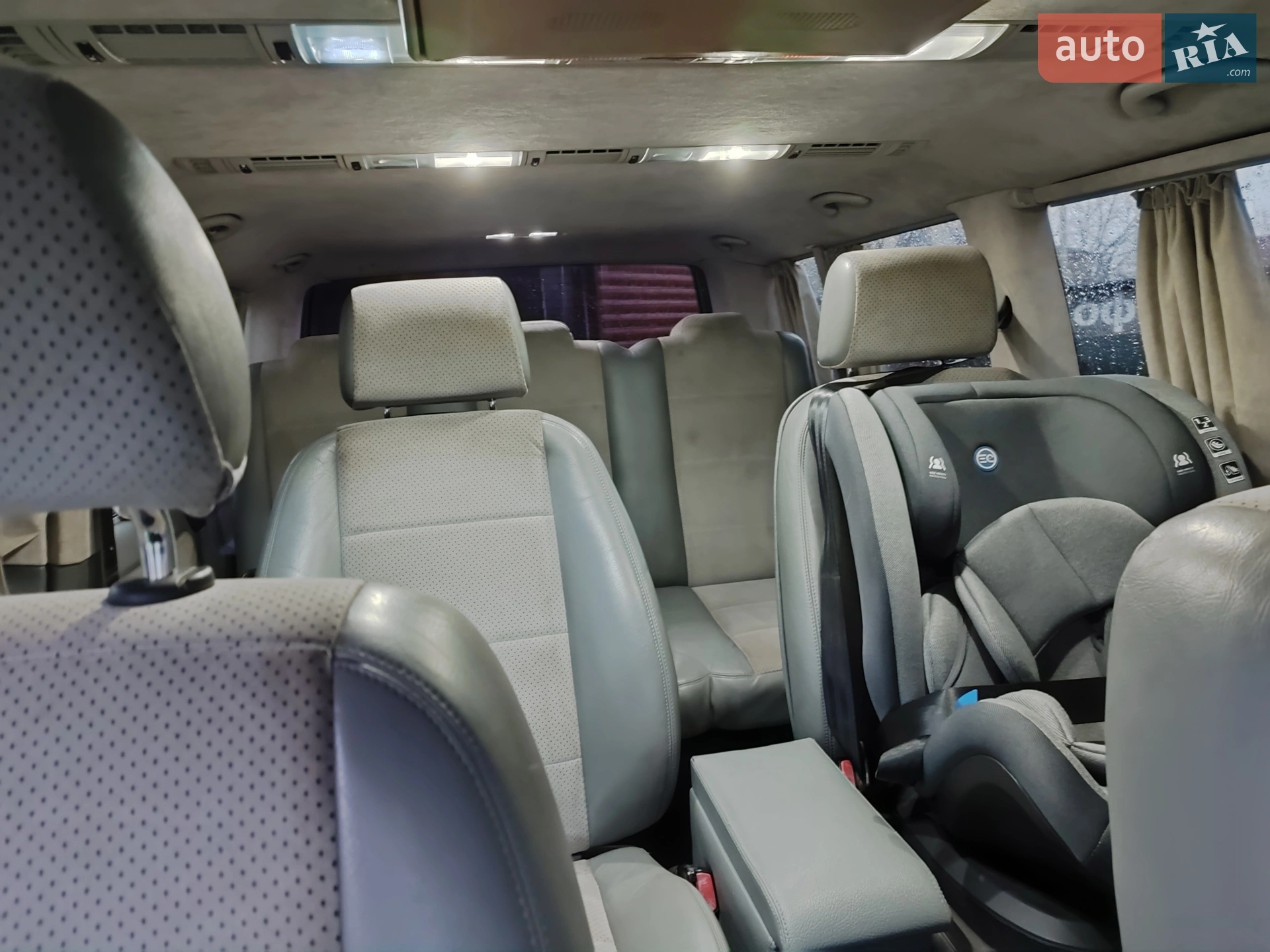 2011 Volkswagen Caravelle - мініатюра 35