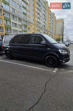 Минивэн Volkswagen Caravelle 2017 в Киеве