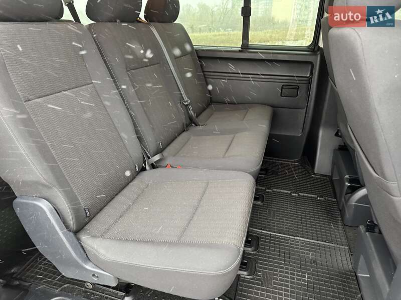 Минивэн Volkswagen Caravelle 2019 в Днепре