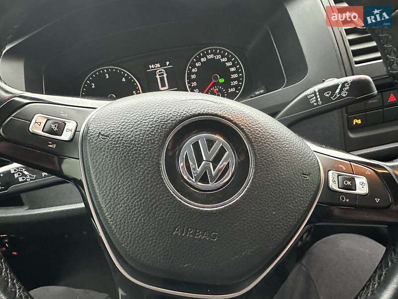 Минивэн Volkswagen Caravelle 2019 в Днепре