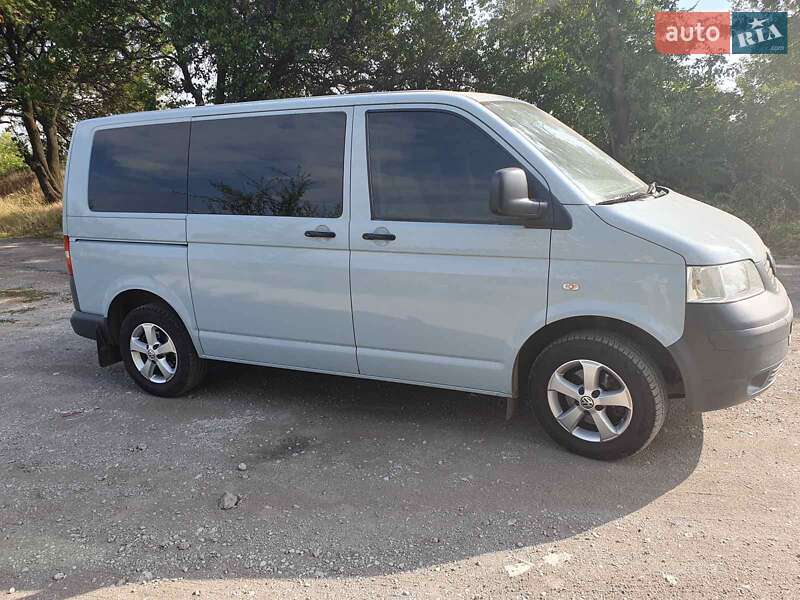 Минивэн Volkswagen Caravelle 2008 в Днепре