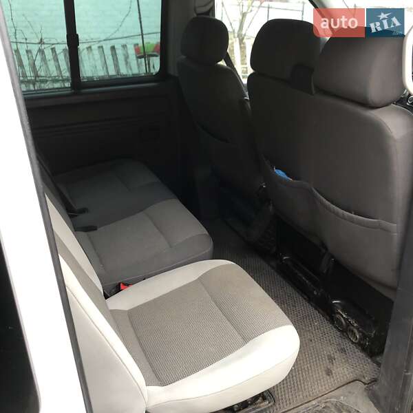 Мінівен Volkswagen Caravelle 2010 в Києві фото 14 Мінівен Volkswagen Caravelle 2010 в Києві