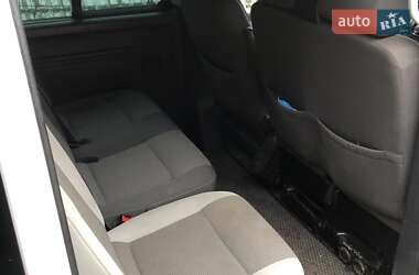 Минивэн Volkswagen Caravelle 2010 в 