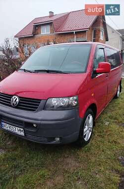 Мінівен Volkswagen Caravelle 2004 в Ужгороді