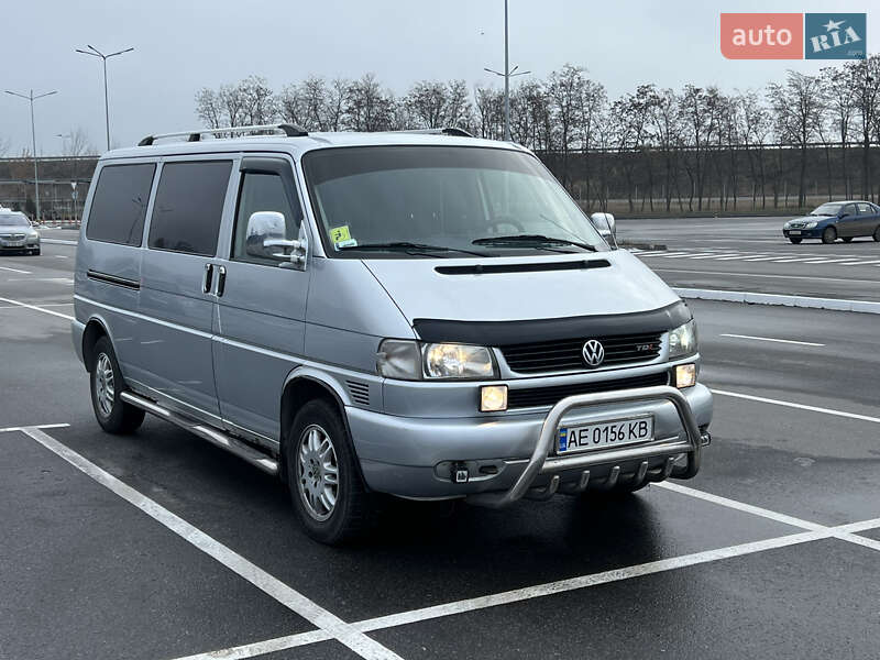 Минивэн Volkswagen Caravelle 2002 в Днепре