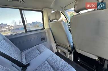 Минивэн Volkswagen Caravelle 2009 в Львове