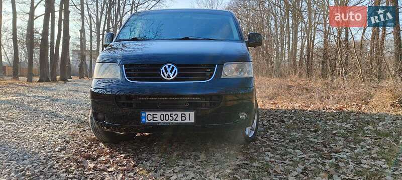 Мінівен Volkswagen Caravelle 2008 в Чернівцях