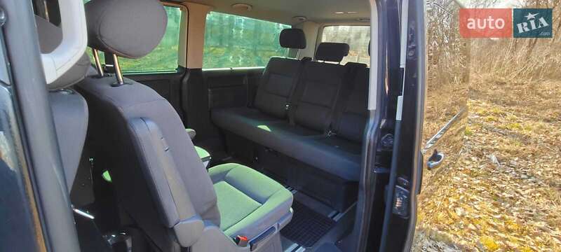 Мінівен Volkswagen Caravelle 2008 в Чернівцях