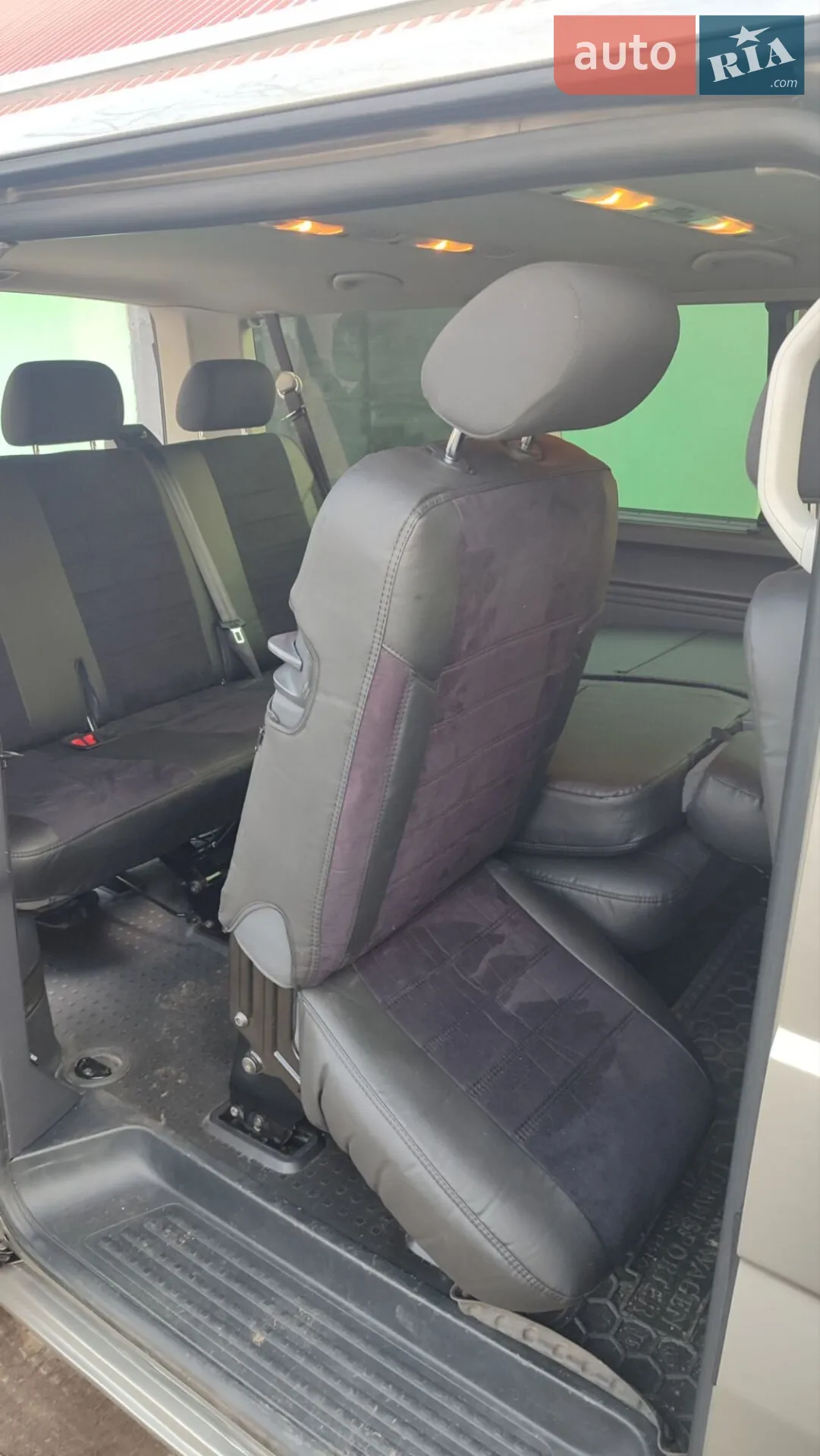 2012 Volkswagen Caravelle - мініатюра 31