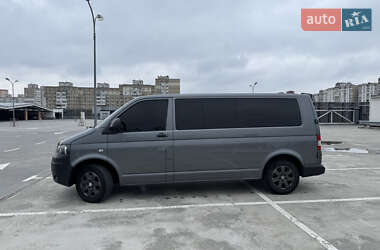 Минивэн Volkswagen Caravelle 2015 в 
