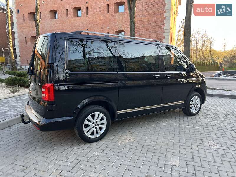 Мінівен Volkswagen Caravelle 2015 в Львові