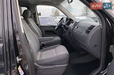 Минивэн Volkswagen Caravelle 2013 в 