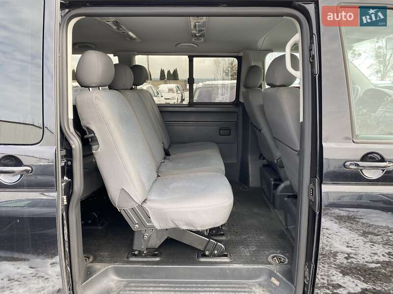 Мінівен Volkswagen Caravelle 2013 в Львові