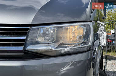 Минивэн Volkswagen Caravelle 2018 в 