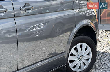 Минивэн Volkswagen Caravelle 2018 в 