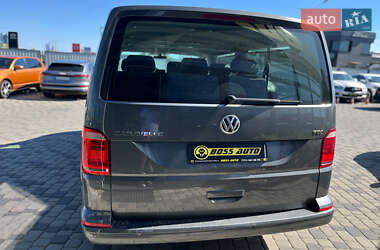 Минивэн Volkswagen Caravelle 2016 в 