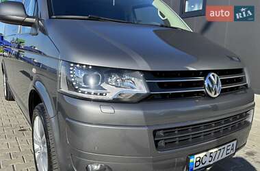 Минивэн Volkswagen Caravelle 2013 в 