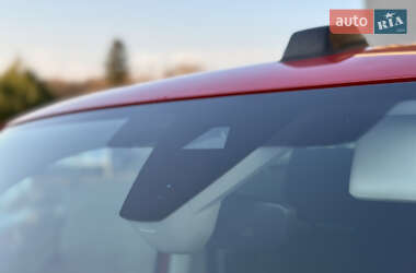 Минивэн Volkswagen Caravelle 2020 в 