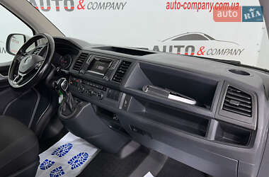 Минивэн Volkswagen Caravelle 2019 в 