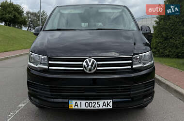 Минивэн Volkswagen Caravelle 2015 в Киеве