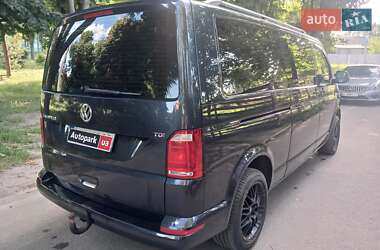 Минивэн Volkswagen Caravelle 2017 в 