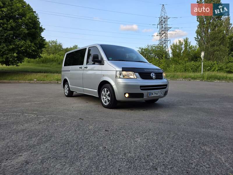 Volkswagen Caravelle 2008