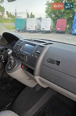 Минивэн Volkswagen Caravelle 2008 в 