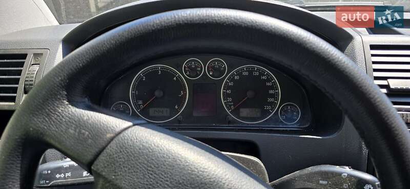 Минивэн Volkswagen Caravelle 2008 в Тростянце
