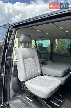 Минивэн Volkswagen Caravelle 2009 в 