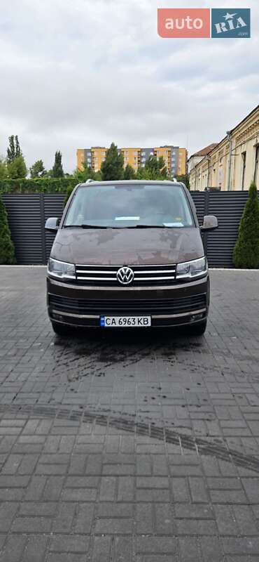 Минивэн Volkswagen Caravelle 2018 в 