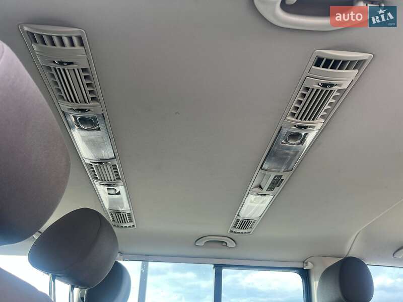 Минивэн Volkswagen Caravelle 2013 в Луцке