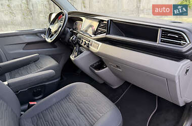Минивэн Volkswagen Caravelle 2020 в 
