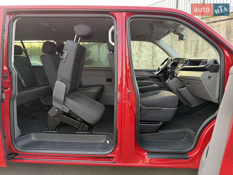 Минивэн Volkswagen Caravelle 2020 в Ровно