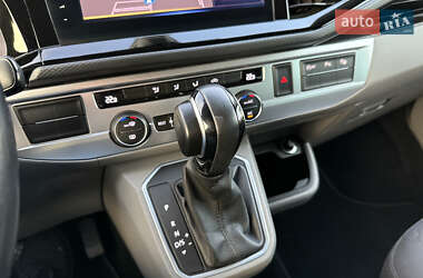 Минивэн Volkswagen Caravelle 2020 в 