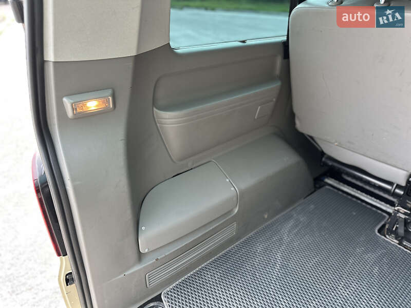 Мінівен Volkswagen Caravelle 2011 в Львові