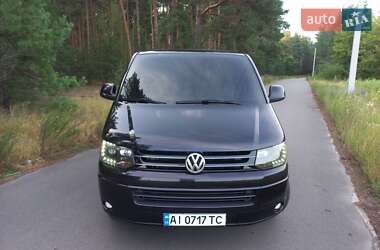 Минивэн Volkswagen Caravelle 2010 в 