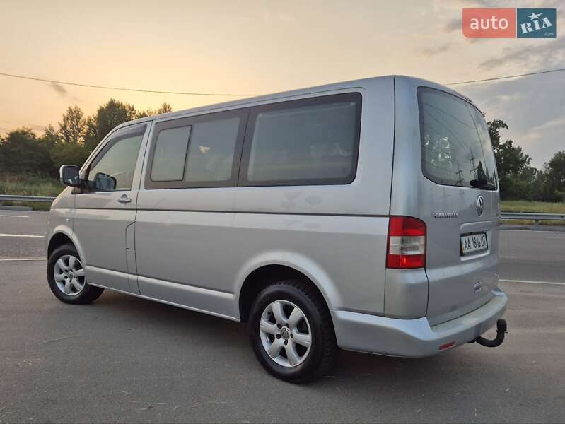 Минивэн Volkswagen Caravelle 2008 в Киеве