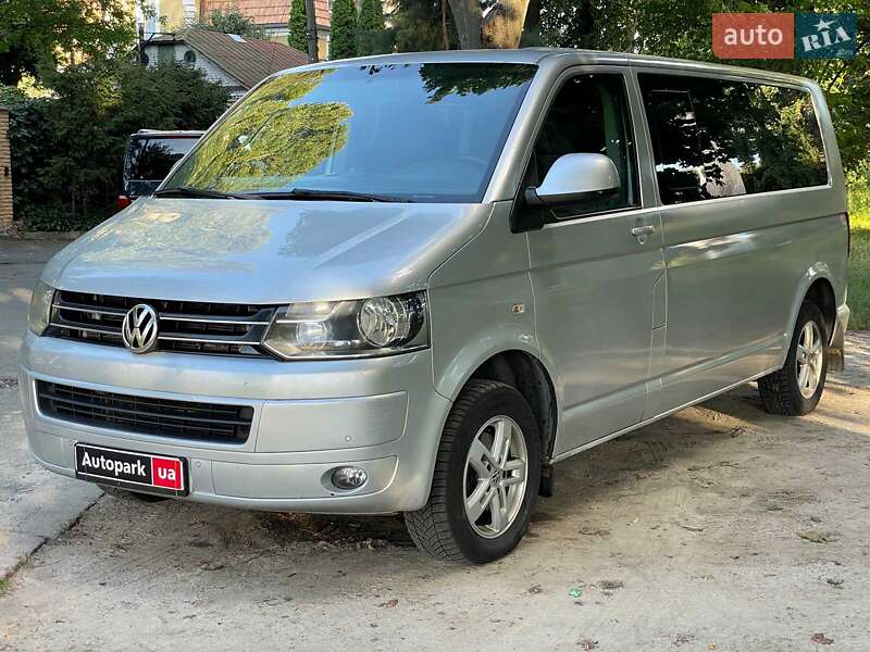 Volkswagen Caravelle 2015