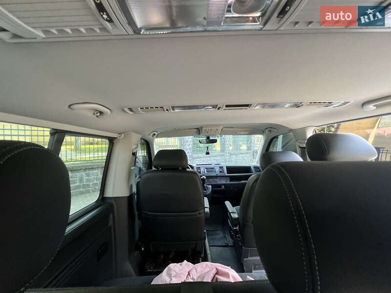 Мінівен Volkswagen Caravelle 2018 в Виноградові