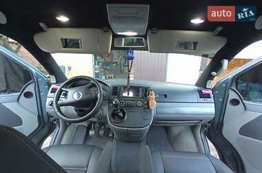 Минивэн Volkswagen Caravelle 2005 в 