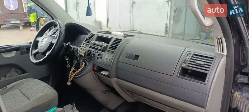 Минивэн Volkswagen Caravelle 2007 в Киеве