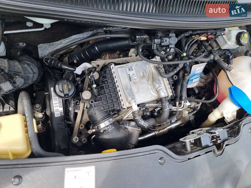 Мінівен Volkswagen Caravelle 2018 в Чернівцях фото 35 Мінівен Volkswagen Caravelle 2018 в Чернівцях