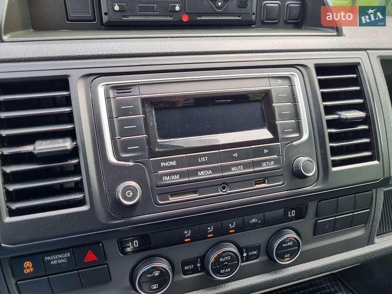 Мінівен Volkswagen Caravelle 2018 в Чернівцях фото 38 Мінівен Volkswagen Caravelle 2018 в Чернівцях