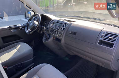 Минивэн Volkswagen Caravelle 2014 в 
