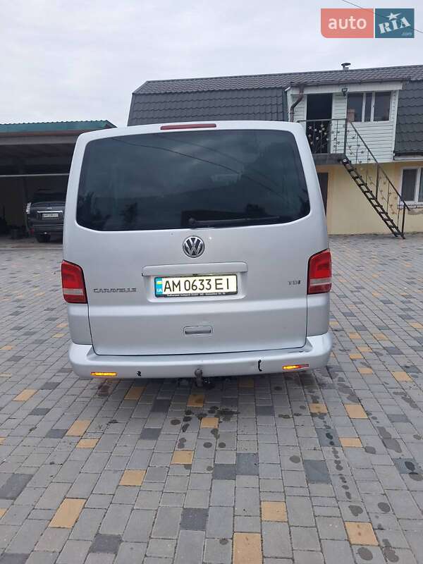 Минивэн Volkswagen Caravelle 2011 в Емильчине