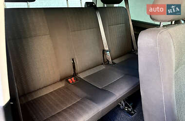 Минивэн Volkswagen Caravelle 2019 в 